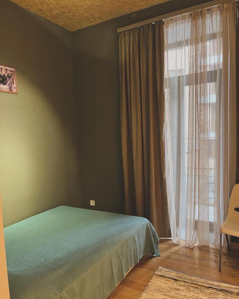 Blue Orange Hotel เยเรวาน ภายนอก รูปภาพ